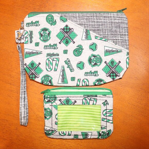 Harry Potter Slytherin Wristlet and Wallet - Picture 1 of 2